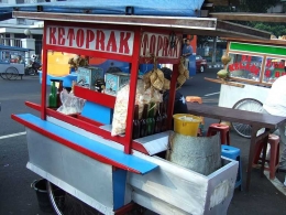 penjual ketoprak keliling. Dok.pribadi