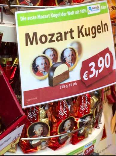 Mozartkugeln dalam bentuk kemasan (Dokumentasi Pribadi)