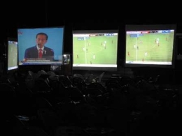 Siaran Langsung Sepakbola dan Pidato Jokowi (Dokpri)