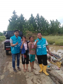Tim DT Peduli Cirebon bersama anak-anak Penyintas Banjir Bandang di Ciledug Lor