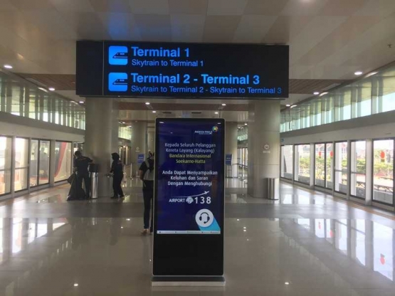 Menuju Terminal Bandara Menggunakan Skytrain | dok. pribadi