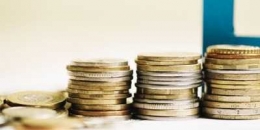 Pemisahan uang pribadi dan bisnis (Freepik.com)