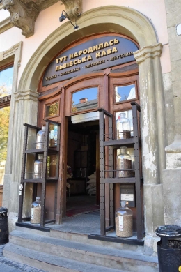 Restoran The Coffee Manufacture.