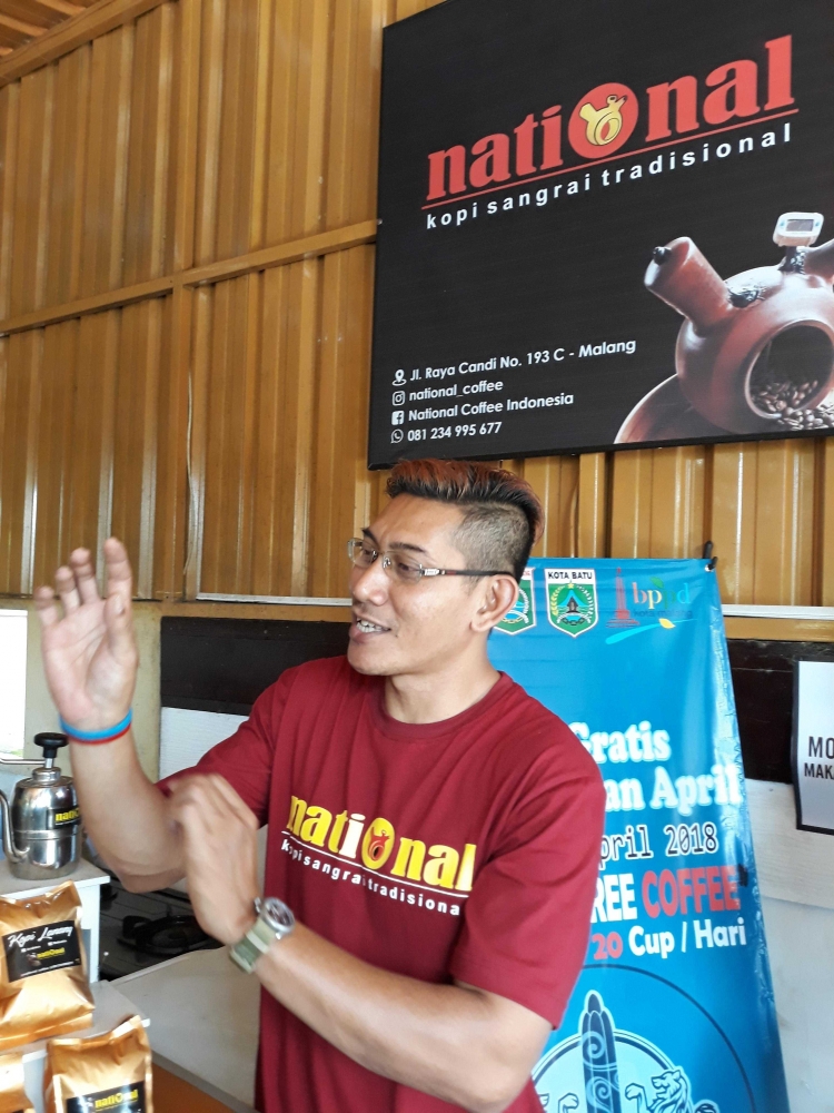 Sam Bejo, owner National Coffee, salah satu pengurus MSK|Dokumentasi Mas Yunus