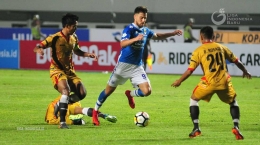Persib vs Mitra Kukar (Foto Liga-indonesia.id)