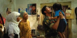 Keluarga Soleh dan Menuk (sumber: www.hidayatullah.com)