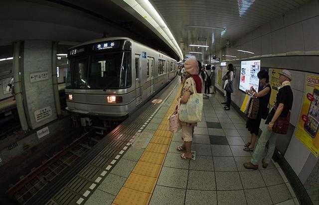 Subway Hibiya Line di Tokyo (Dokumentasi Pribadi)