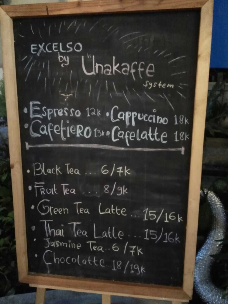 daftar menu espresso dan minuman lainnya (dok.pribadi)