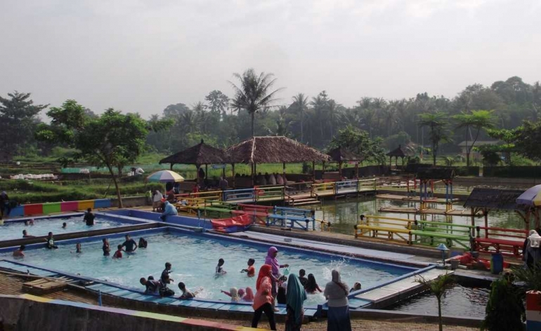 Kolam Renang Batang Sari Pamanukan : 7 Kolam Renang Di Subang Yang