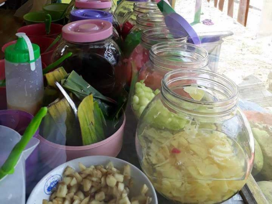 Bahan yang digunakan untuk pembuatan es campur. (Dokpri).