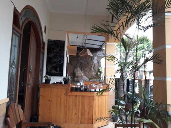 Teras Kopi Tempat Ngopi Santai Serasa Di Teras Rumah Sendiri