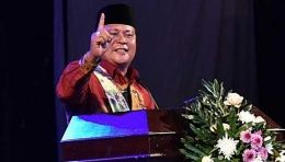 Gubernur Kalimantan Selatan H Sahbirin Noor atau yang akrab disapa Paman Birin