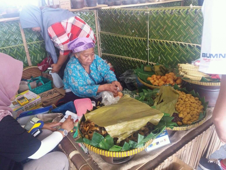 Salah satu kuliner di event Mandiri Jogja Marathon. Foto: dok.pri