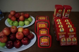kurma dan buah apel, menu terbaik untuk berbuka (doc. Riana Dewie)