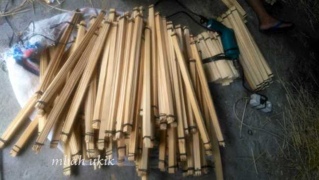 Melihat Pembuatan Kerajinan Kipas Bambu  di Bantul Halaman  Melihat Pembuatan Kerajinan Kipas Bambu  di Bantul Halaman