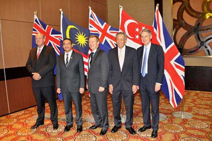 Kelima anggota FPDA, pakta pertahanan lima kekuatan yang meliputi Malaysia, Singapura, Australia, Inggris dan Selandia Baru. (Foto: pinteru.com)