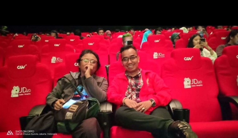 Deskripsi : Nobar bersama rekan2x undangan JD.ID dan Asus Indonesia I Sumber Foto : Andri M