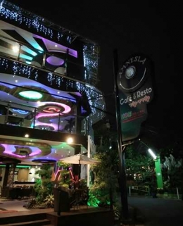 Bangunan Amnesia Cafe | Dok. Pribadi