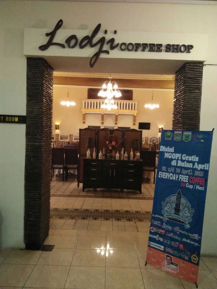 Lodji Coffee Shop (dok.pribadi)