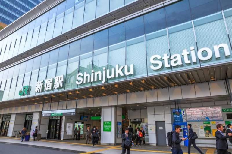 Stasiun Shinjuku di Jepang.