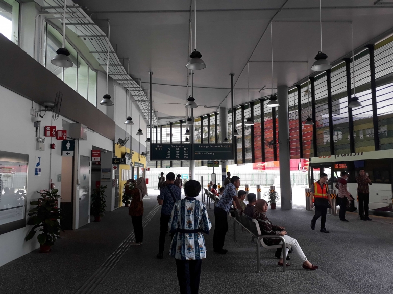 Terminal Bus Shenton Way. Dok : Pribadi