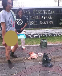 Aksi teatrikal seniman Banten dalam Zikir Serbet. (Foto: Dokpri. Chavchay Syaifullah).