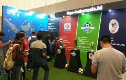 Pameran trofi kompetisi sepak bola profesional di Indonesia (Foto: Istimewa)