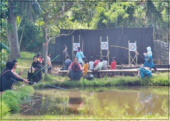 Memancing dan Memanah, tema unik saat saya berkunjung bersama keluarga di Maret lalu. Dokpri