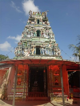 Arulmigu Sri Raja Kaliamman Glass Temple, Johor Bahru