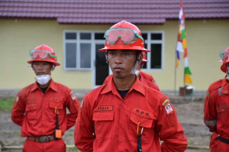 Beberapa personel Regu Pemadam Kebakaran (Dok. Pribadi)
