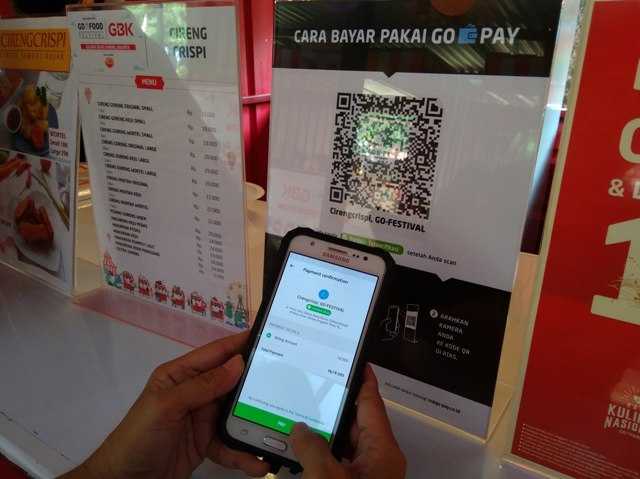 bayar pake go pay (dok.yayat)