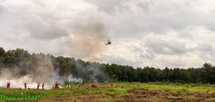 Simulasi Pemadaman Karhutla dengan Helikopter I Foto: OtnasusidE