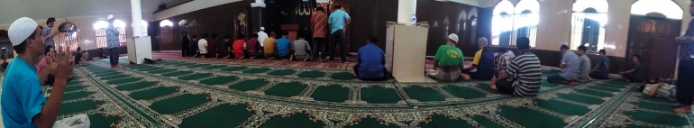 Dok. Pri | salah satu suasana di masjid