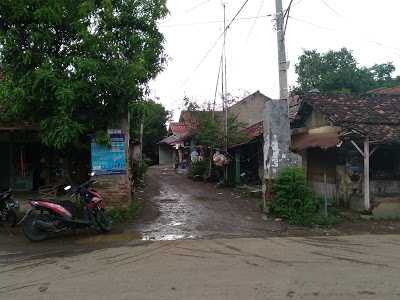 Jalan menuju Masjid Darussajidin Bondan (Dok. Pribadi)