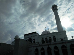 Masjid Agung Al-Azhar di Kebayoran Baru, Jakarta Selatan (foto: widikurniawan)