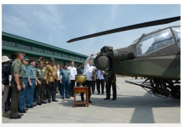 Deskripsi : Secara Resmi Kemnhan Menyerahkan 8 Unit Apache ke TNI AD I Sumber Foto : Kemenhan
