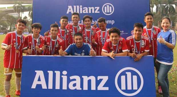 350-remaja-ikut-seleksi-allianz-junior-footbal-camp-2017-45d-5b02bb0dcf01b4314967d6b2.jpg