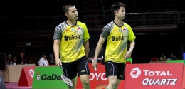 Ekpresi Marcus Gideon dan Kevin Sanjaya saat menghadapi ganda Thailand di partai kedua penyisihan grup Piala Thomas 2018/gambar badmintonindonesia.org