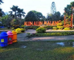 Alun-alun Malang, lokasi ngabuburit favorit (dok.pribadi)