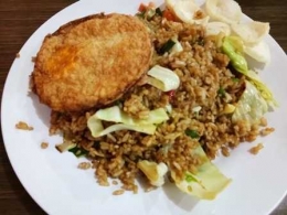 Nasi Goreng Telur Dadar (Dokumentasi Pribadi)