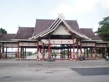Gedung Eks-MTQ Riau (Dokumentasi Pribadi)