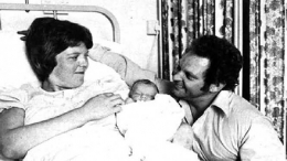 Louise Joy Brown, Bayi Tabung Pertama Dunia, 1978.