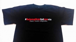Kaos #SelamatkanIndonesia (foto Alex Palit)