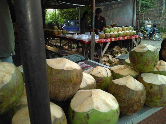 Es Gempol Pleret Es Dawet Kliwon Ataukah Es Kelapa Muda Oleh Dinda Pertiwi Kompasiana Com