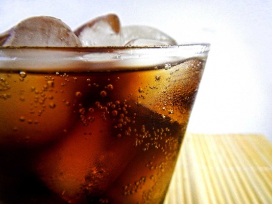 Tak begitu terasa, soda mengandung gula tinggi (Sumber: Pixabay.com)