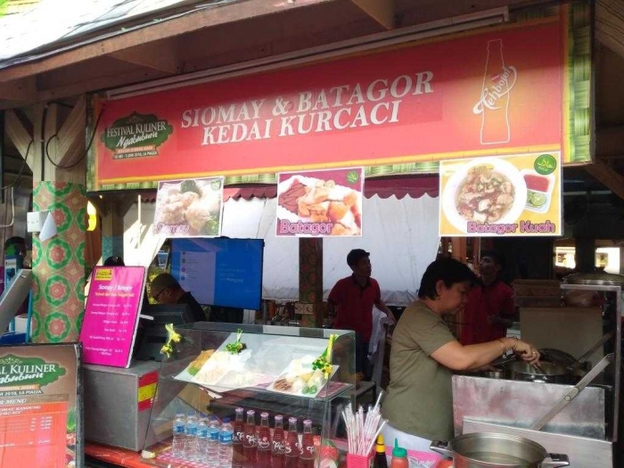 Berburu Kuliner di Festival Kuliner Ngabuburit La Piazza Berburu Kuliner di Festival Kuliner Ngabuburit La Piazza