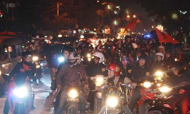 Sahur On The Road (SOTR) melibatkan banyak sepeda motor (Sumber: tribunnews)