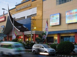 Plasa Andalas, Padang (dok. mapio.net)