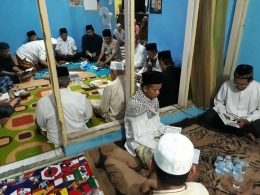 Dokpri, Suasana acara tarawih keliling di Masjid Al Munawaroh, Kapuk, Cengkareng.