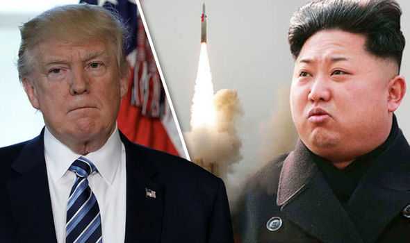 Nuklir, Trump, dan Kim Jong-Un (Sumber: express.co.uk)